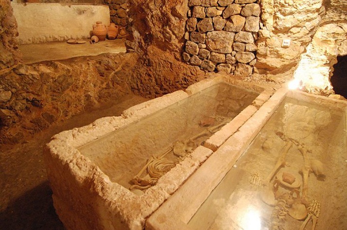 Necropolis van Puig des Molins, Ibiza. © Eivissa.es