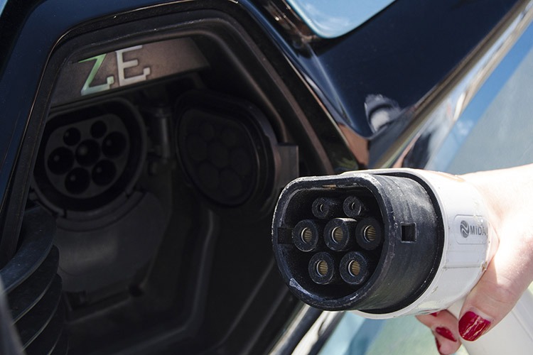 carga de vehículo eléctrico