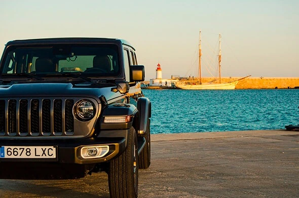 jeep-w Alquiler de Jeep Wrangler en Ibiza
